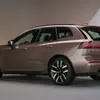 Просмотр капота Volvo XC60