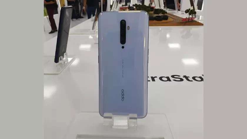 Подробные характеристики Oppo Reno Ace: 6,5" экран, 5 камер, Snapdragon 855+ и 12 ГБ ОЗУ