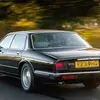 Мініатюра передка Jaguar XJ40
