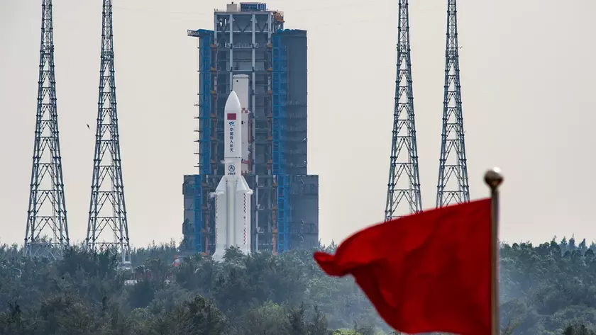 Ракета серии Long March на старте