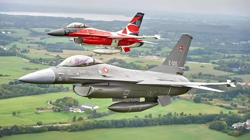 США одобрили поставку Украине американских истребителей F-16 Fighting Falcon из Нидерландов и Дании