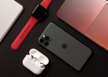 Bloomberg: Apple will release a MacBook and AirPods 3 this year, and next year the iPad Pro with glass cases, MacBook Air and three models of Apple Watch