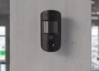 Ajax MotionCam S (PhOD) Jeweller: беспроводной датчик движения с улучшенной фотоверификацией и уменьшенной слепой зоной