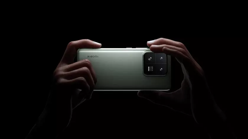 Новые флагманы Xiaomi 13 и Xiaomi 13 Pro выйдут на глобальном рынке, причем скоро — CEO Xiaomi