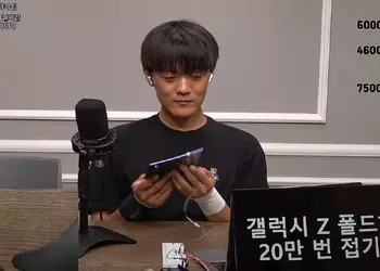 Who will break first? Korean blogger live tests the strength of the Galaxy Z Fold 7 foldable smartphone