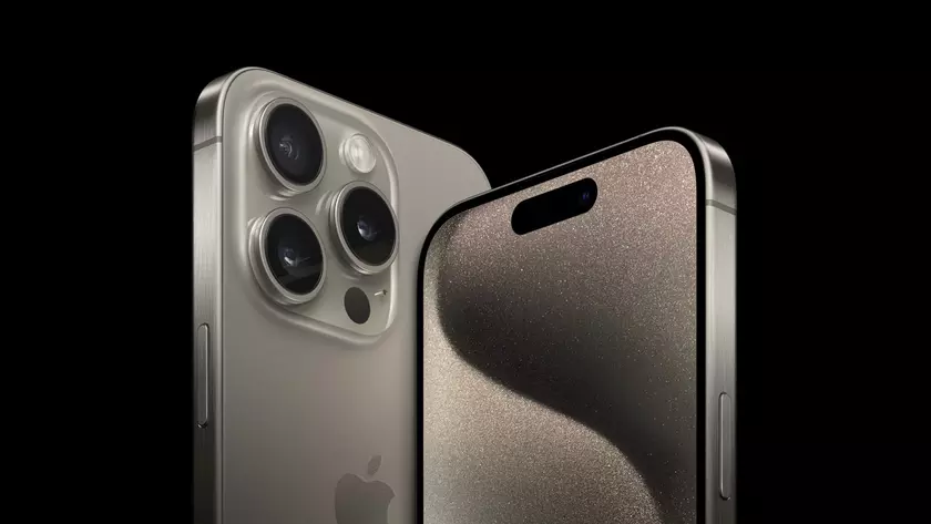 Высокий спрос привел к дефициту iPhone 15 Pro Max: сроки поставок перенесены на ноябрь