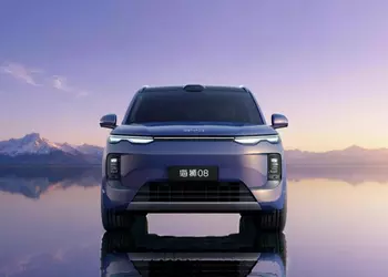 BYD Sealion 08: 900 км запаса хода и батарея весом с небольшой автомобиль