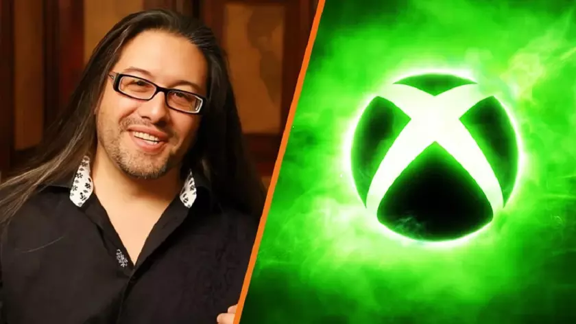 Джон Ромеро: Почему знаковая фигура Doom позирует с символом Xbox?