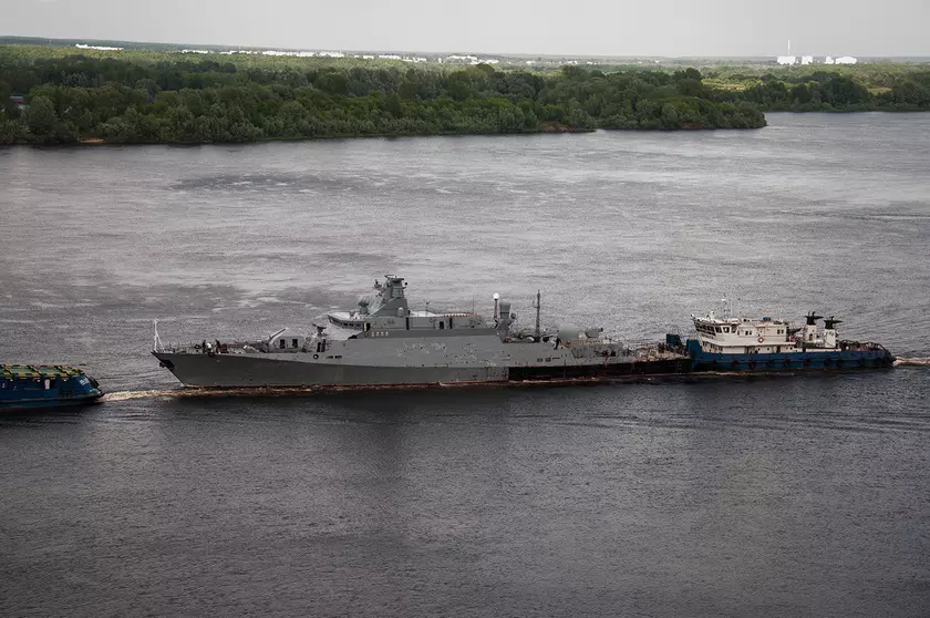 ВСУ расстреляли русский военный корабль-носитель ракет «Калибр» – его уже отбуксировали назад в Россию