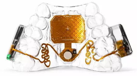Стартап Augmental випустив MouthPad — трекпад для управління будь-яким гаджетом за допомогою рухів язика