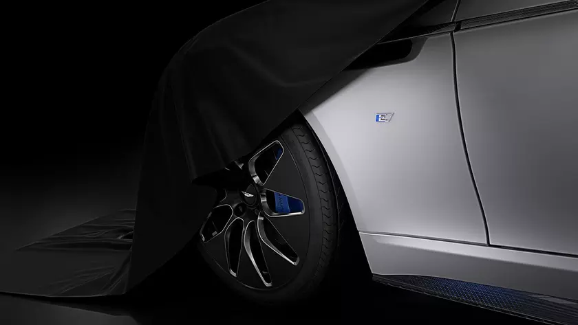 Aston Martin готовит к выходу электрический суперкар Rapide E