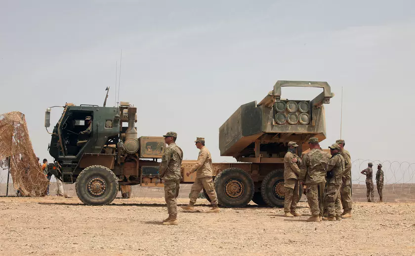 Современное ПВО, ракеты для HIMARS и больше артиллерии: США готовит новый пакет военной помощи для Украины на сумму $800 000 000