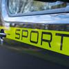 Peugeot Expert Sport з яскравими наклейками кольору Kryptonite Green