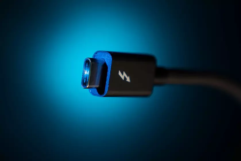 Thunderbolt 5 будет передавать данные со скоростью 80 Гбит/с