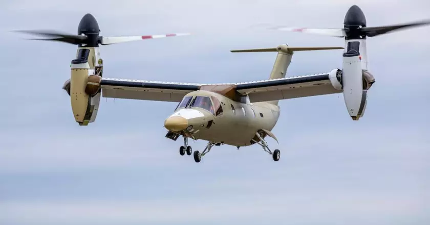 Итальянский конвертоплан AW609 прошел успешные испытания, взлетев с авианосца