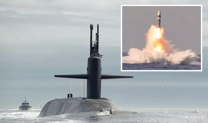 США отправили в Великобританию атомную субмарину USS Tennessee с 20 межконтинентальными баллистическими ракетами Trident II дальностью пуска более 12 000 км