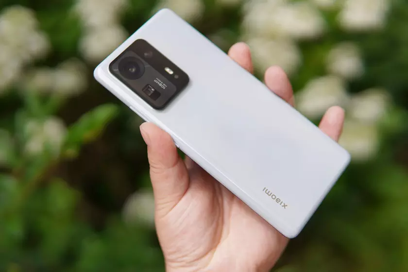 Первую партию Xiaomi Mi Mix 4 разобрали за несколько минут