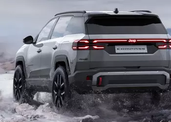 The toughest Jeep Compass is ready to get a lot of dirt in the cabin