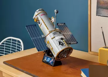 Для фанатов космоса: LEGO анонсировала новый набор, который позволит собрать Hubble Space Telescope