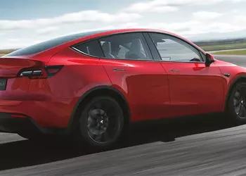 Tesla готовит семиместную Model Y для Китая и Европы: старт продаж ожидается в октябре