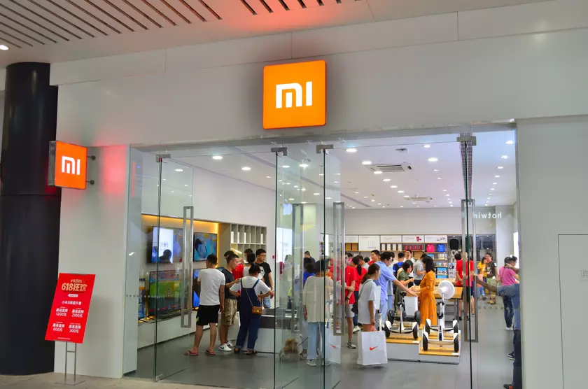 IDC: Xiaomi опередила Apple и вошла в топ-3 самых крупных поставщиков смартфонов в мире