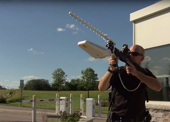 Винтовка для сбивания квадрокоптеров DroneDefender
