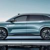 Електромобіль BYD Tang L на дорозі