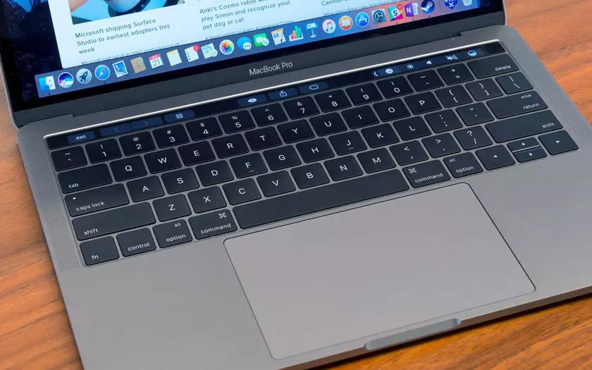 Apple запатентовала стеклянную сенсорную клавиатуру для своих ноутбуков