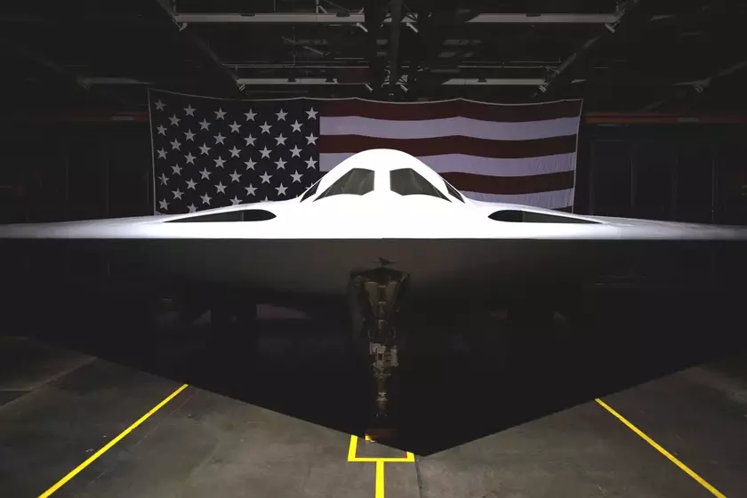 Бомбардировщики B-21 Raider, ракетные крейсеры Columbia и межконтинентальные баллистические ракеты Sentinel – США работают над модернизацией ядерной триады
