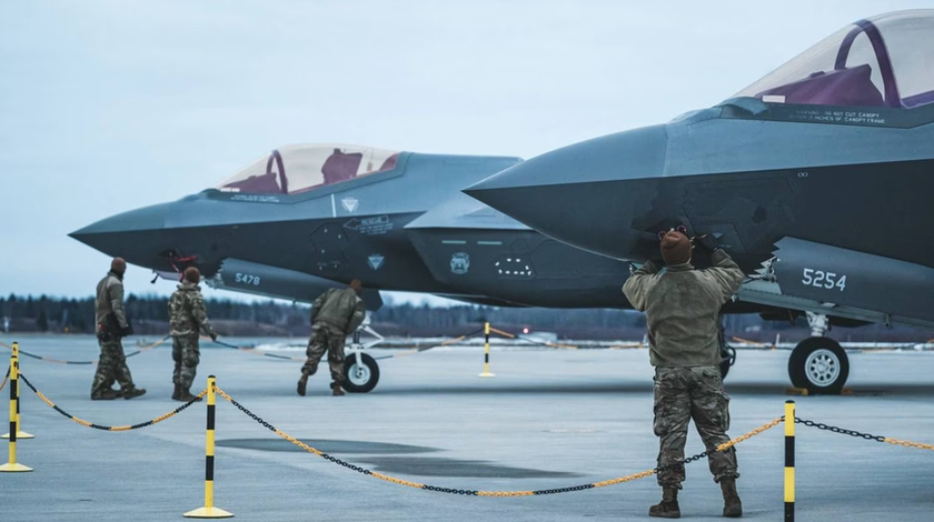 Ни один самолёт F-35A 388-го истребительного авиаполка ВВС США не испытывает проблем с двигателем F135