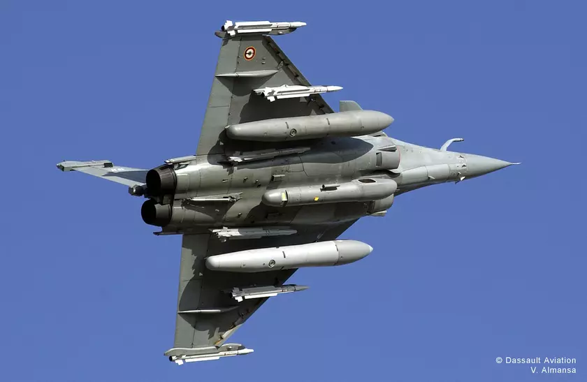 Explorando la Ingeniería Avanzada Detrás del Dassault Rafale