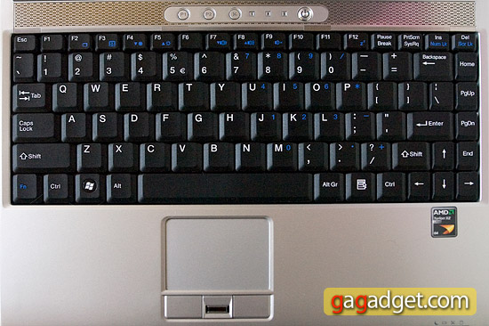 msi_pr211_keyboard_touchpad.jpg
