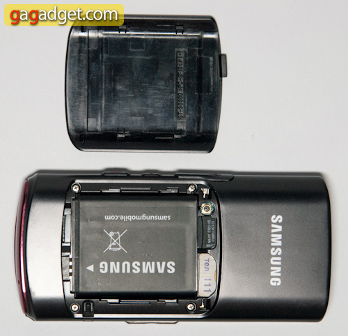 samsung_s8300_cover_open.jpg