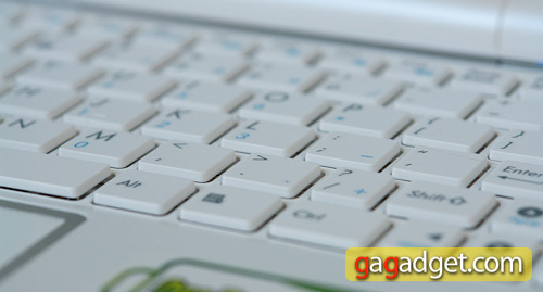 eee_pc_1000he_keyboard_glam.jpg