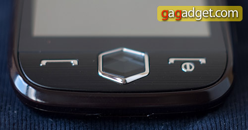 samsung_s8000_cubic.jpg