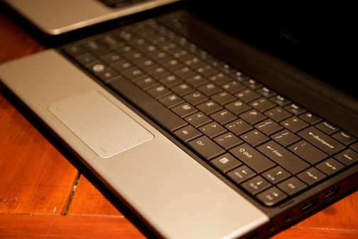 dell_inspiron_z_04.jpg