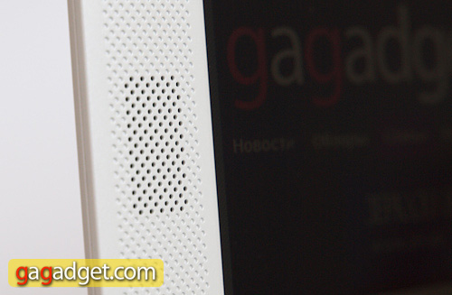samsung_n120_speakers.jpg