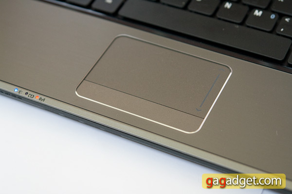 as3820tg_touchpad.jpg