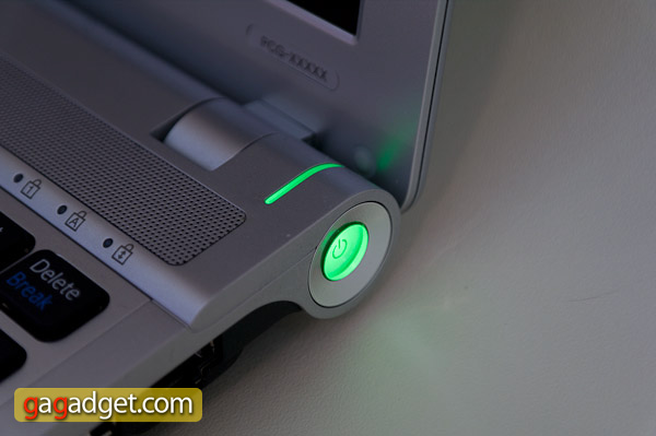vaio_y_power_button.jpg