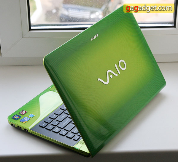 vaio_ea_back.jpg
