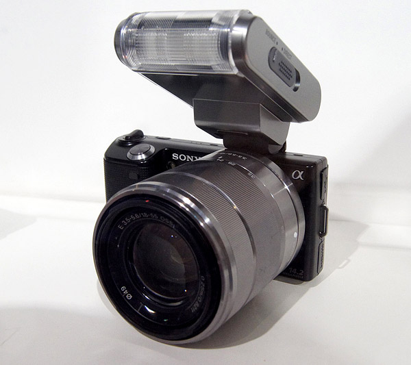 sony_nex_flash.jpg