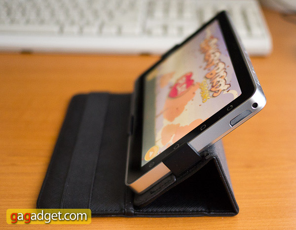 viewpad7_stand.jpg