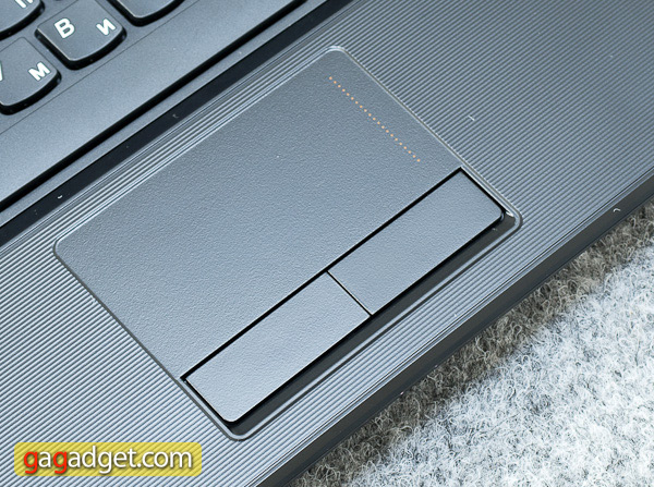 g575_touchpad.jpg