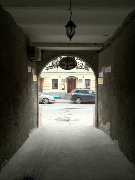 6_iphone_hdr.jpg