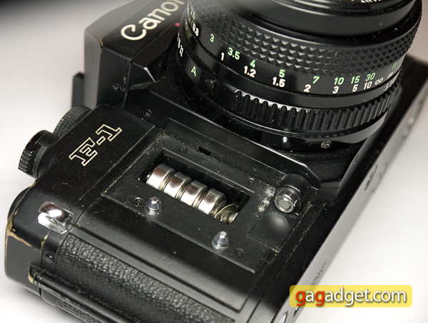 canon-new-f1-4.jpg