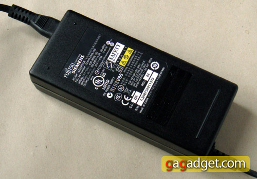 fs_esprimo_m9400_psu.jpg