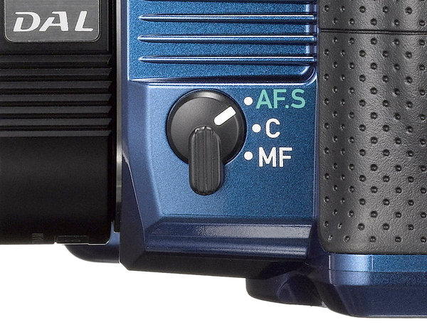 k-30_focus_switch.jpg