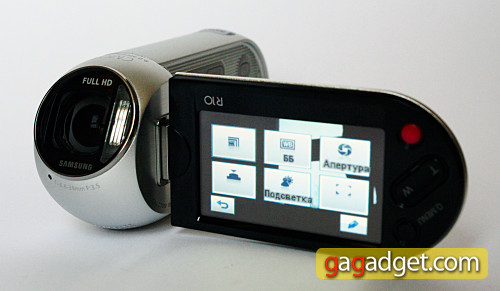 samsung_hmx-r10_front_display180.jpg