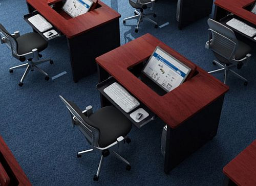 Desk1.jpg