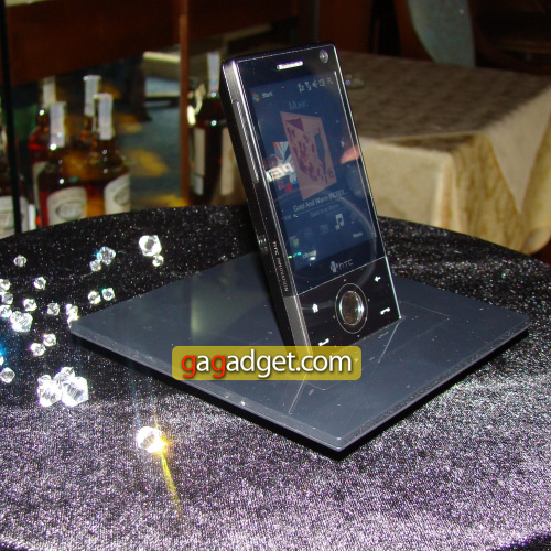HTC_Diamond10.jpg